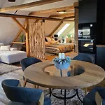 Wake Up Coffee דירה Prosec (Pardubice)