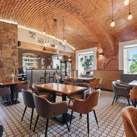Wake Up Coffee Апартаменты Prosec (Pardubice)